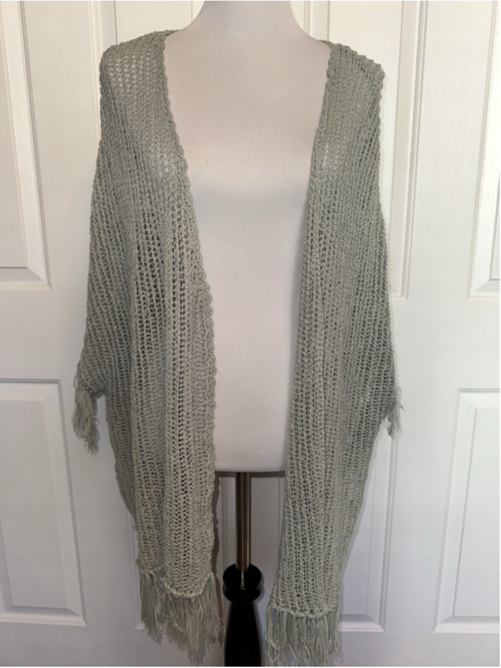 POL Boho Fringe Open Knit Shawl Women's M Cardigan Coastal Beach Festival